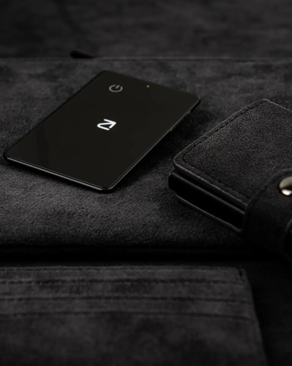 Trag Card - Apple Wallet Tracker